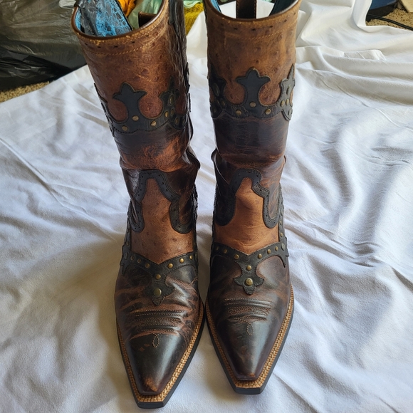Ariat Rogue Pointed Snipped Toe Cowboy Boots Size 7B Leather - Picture 13 of 16